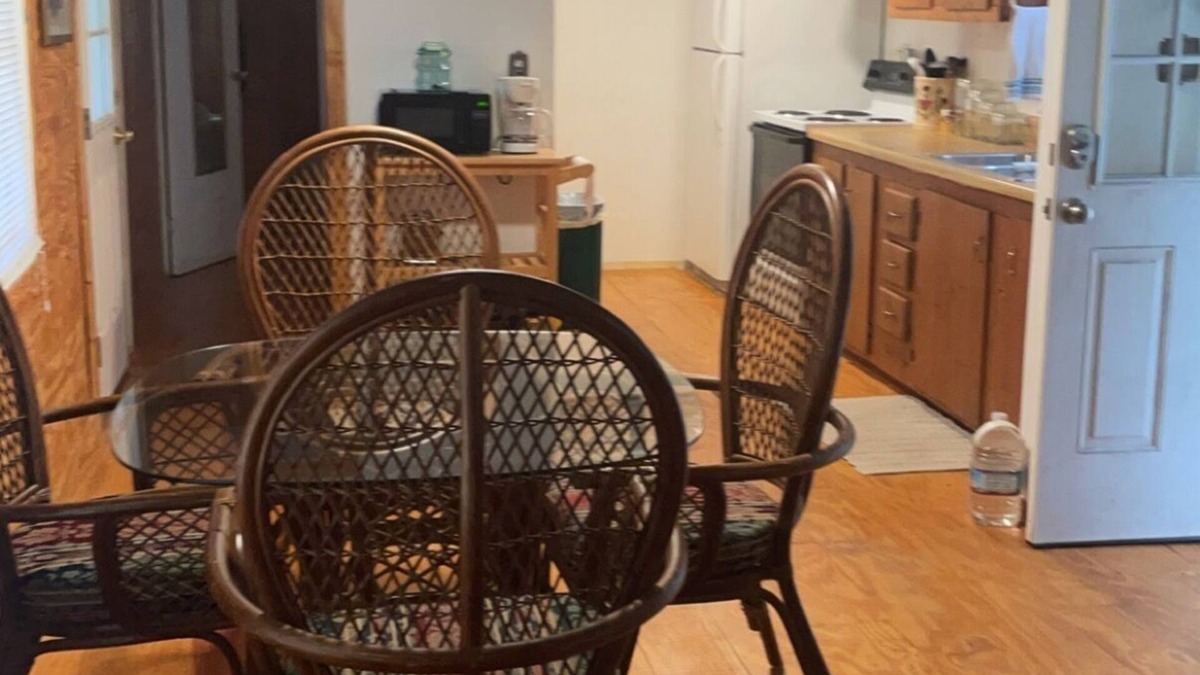 Reidsville House | Lakeside mobile home ! 15 mins to plant hatch