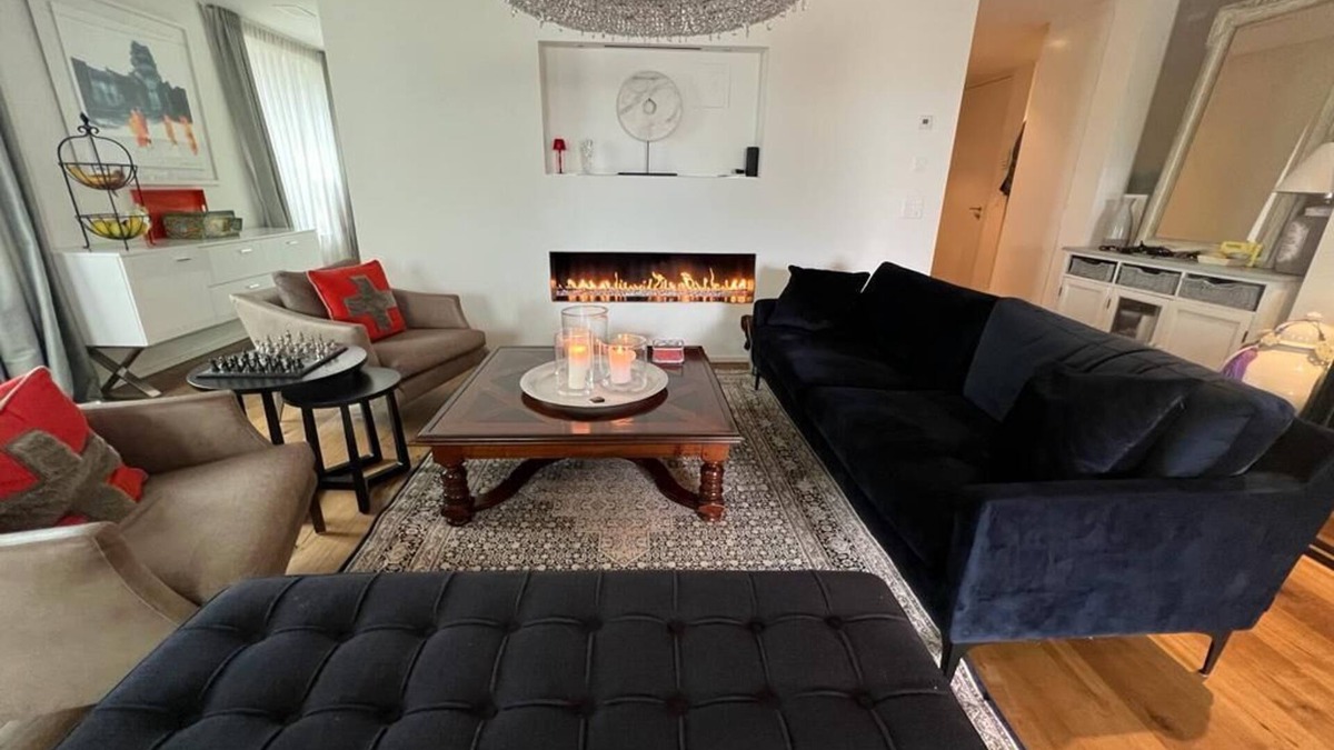 Horgen District Apartment | Lakeside modern 21/2 bed furnished apartment minutes from Zurich.