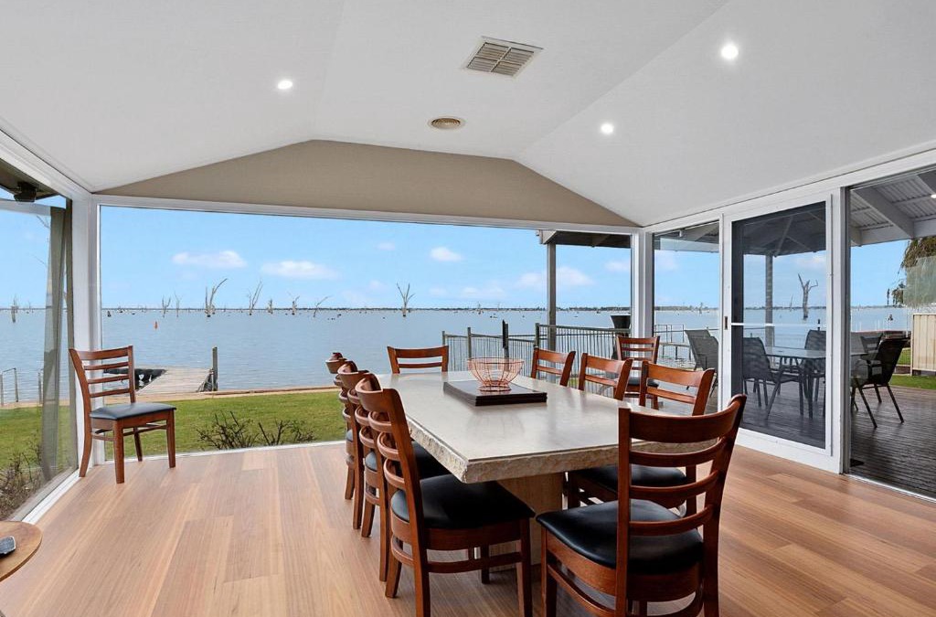 Mulwala House | Lakeside Mulwala