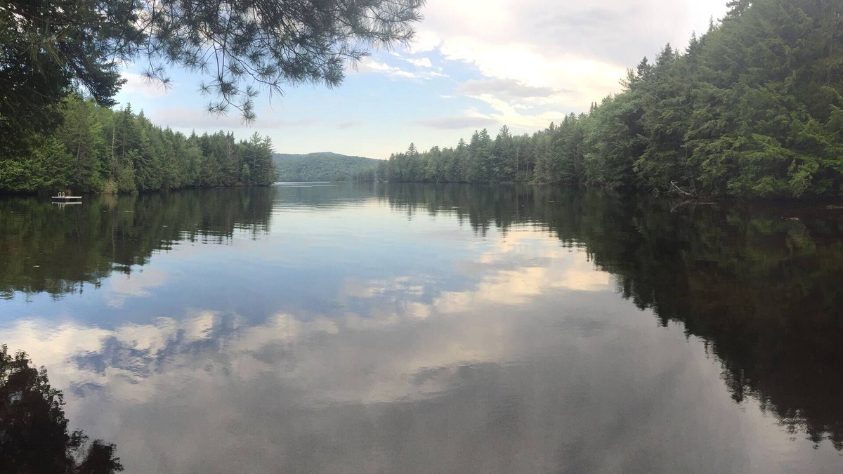 Bingham Cottage | Lakeside retreat for your Maine adventure!