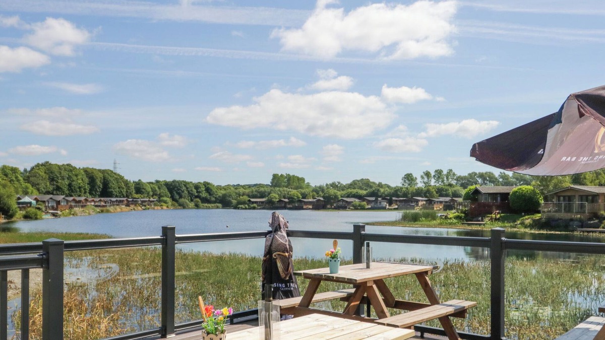 South Lakeland Leisure Village Cottage | Lakeside Retreat