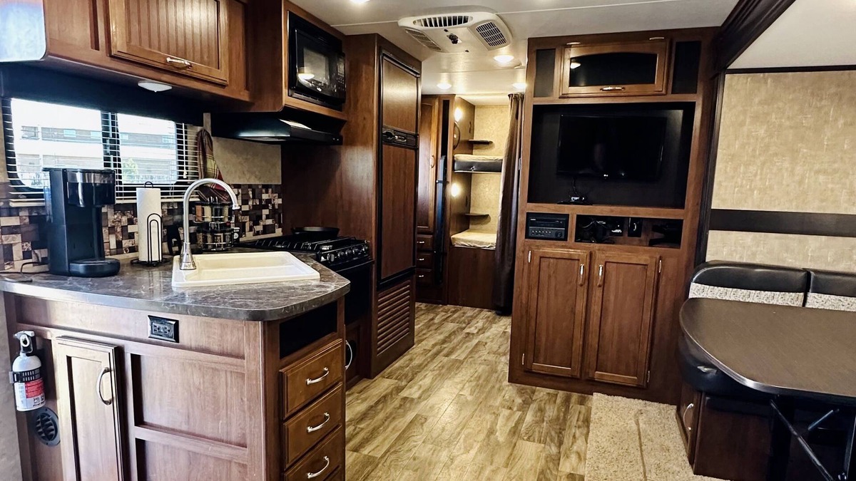 Buffalo Springs House | Lakeside RV