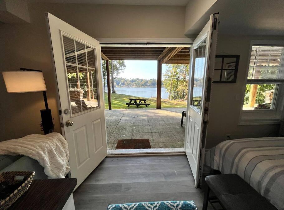 Newnan Apartment | Lakeside serenity in Newnan