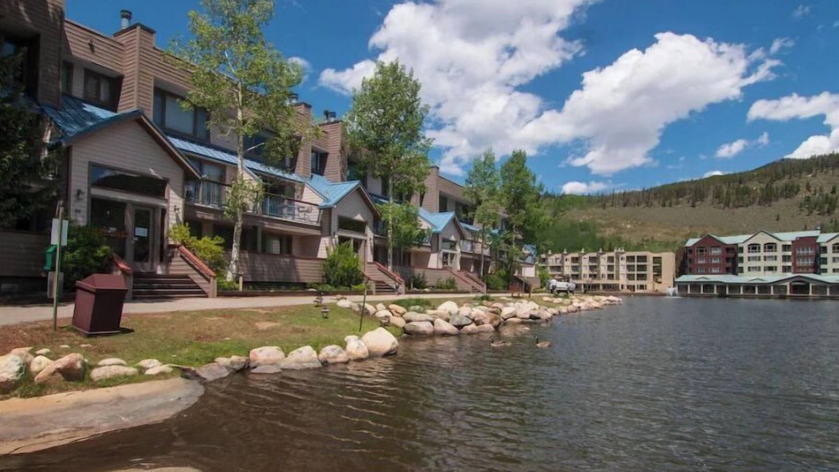 Lakeside Village Condo | Lakeside, Ski Condo with Amazing Views, Quiet, Family-Friendly