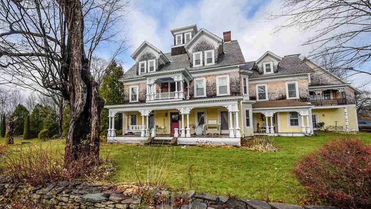 Whitingham House | Lakeside Victorian Mansion w/Hot Tub, Near Skiing, Snowmobile Trails, Boating