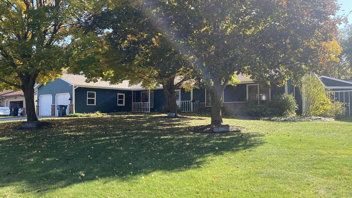 Macatawa Apartment | Laketown Landing of Laketown Township, Holland, West Michigan
