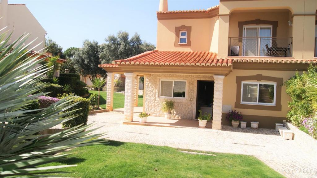 Atalaia Villa | LakeView Boavista