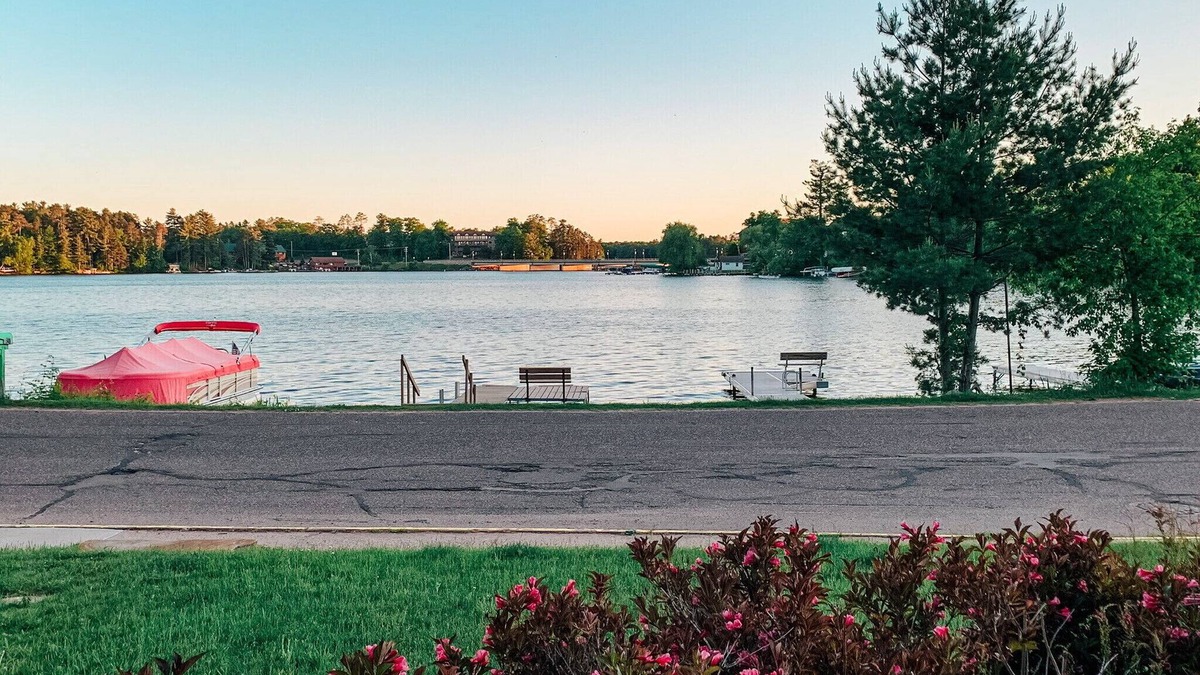 Minocqua House | Lakeview Cabin in the heart of downtown Minocqua, WI