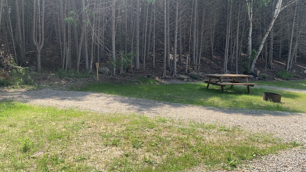 South Bruce Peninsula RV Rental | Lakeview campsite A