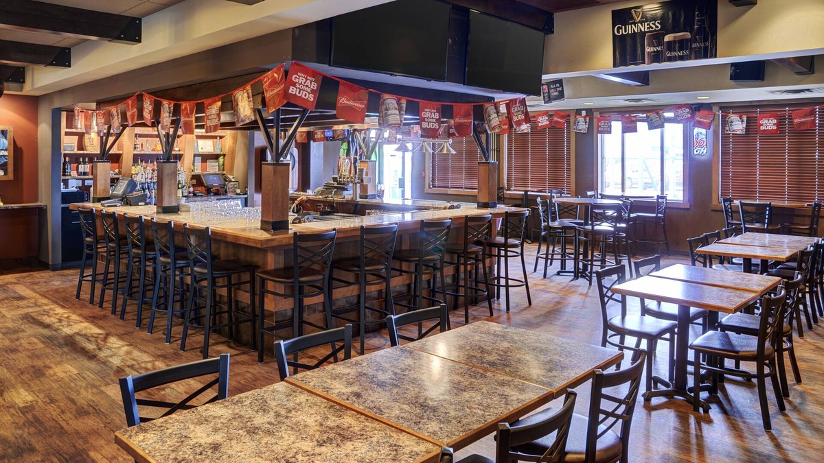 Fort Saskatchewan Hotel | Lakeview Inns & Suites Fort Saskatchewan
