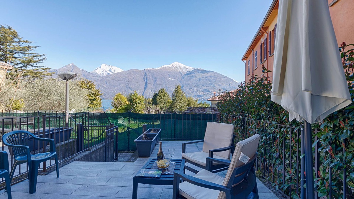 Acquaseria Apartment | LakeView LakeComo 4Seasons, Terrace, 30m to Lake! by STAYHERE-LAKECOMO