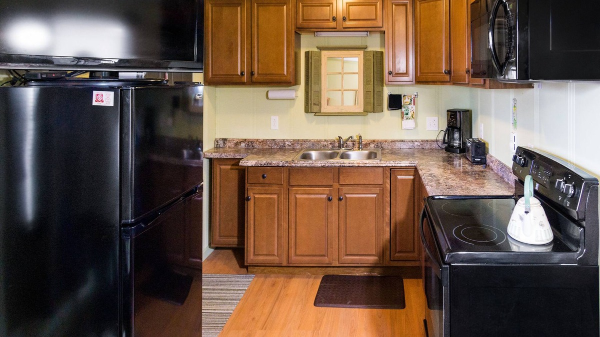 Massena Hotel | Lakeview Motel and Apartments