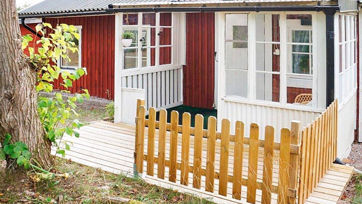Oskarshamn Municipality House | Lakeview Retreat in Figeholm-By Traum