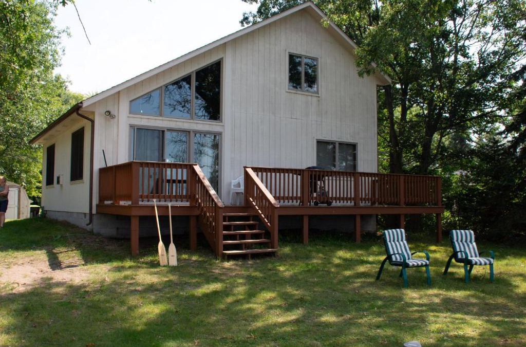 Au Gres House | Lakeview & Wildlife