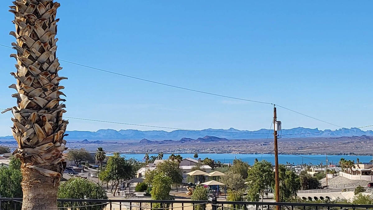 Lake Havasu City House | Lakeview with pool, Great Location!