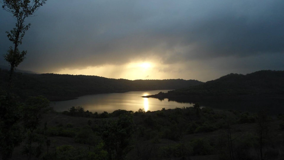 Pen Cottage | LaLaLand- 3Bedroom Lake Cottage