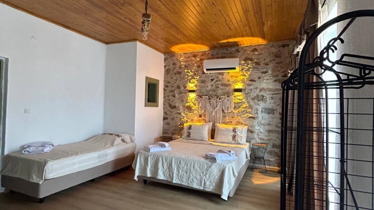 Ayvalik Hotel | Lalekar Butik Otel