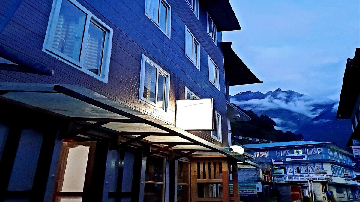 Namche Bazaar Hotel | Lama Hotel