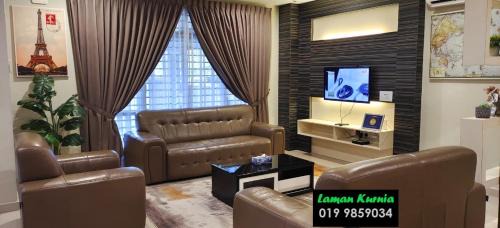 Kota Bharu House | Laman Kurnia Holiday House