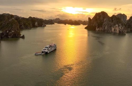 Ha Long Boat Rental | Lan Ha Boutique Coral Cruise