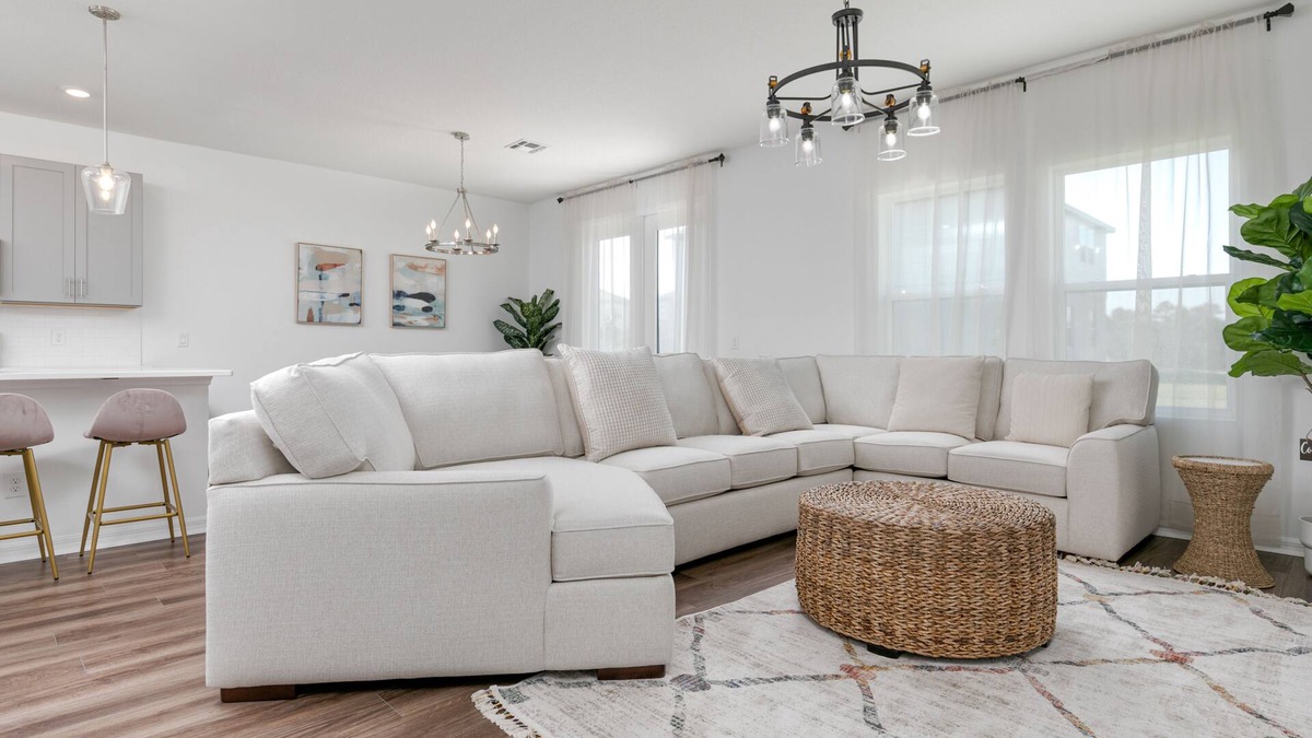 West Haven House | Lancashire Luxe Cozy 6BR/4BA Home near Disney