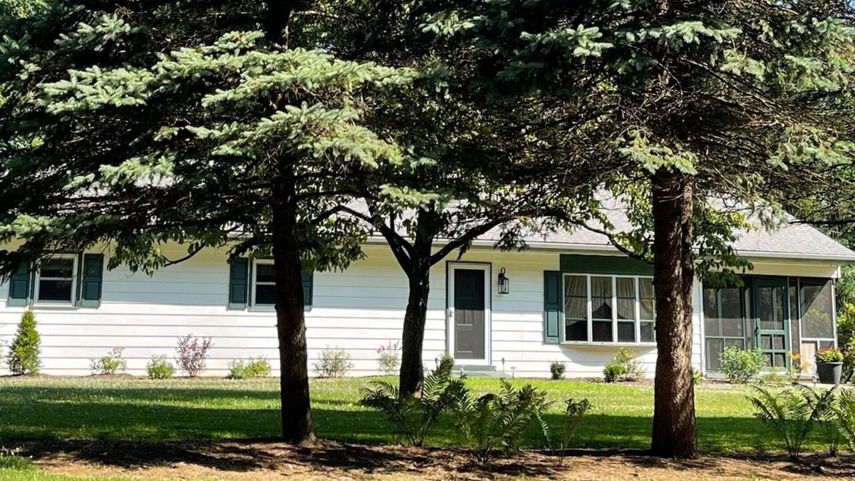 Conestoga House | Lancaster County Scenic River Getaway near Boat Launch, Biking and Hiking Trails