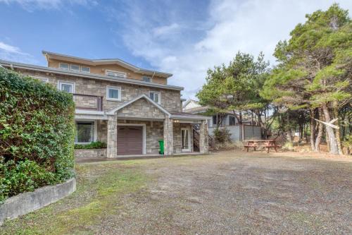 Tierra Del Mar House | Land of the Sea Luxury