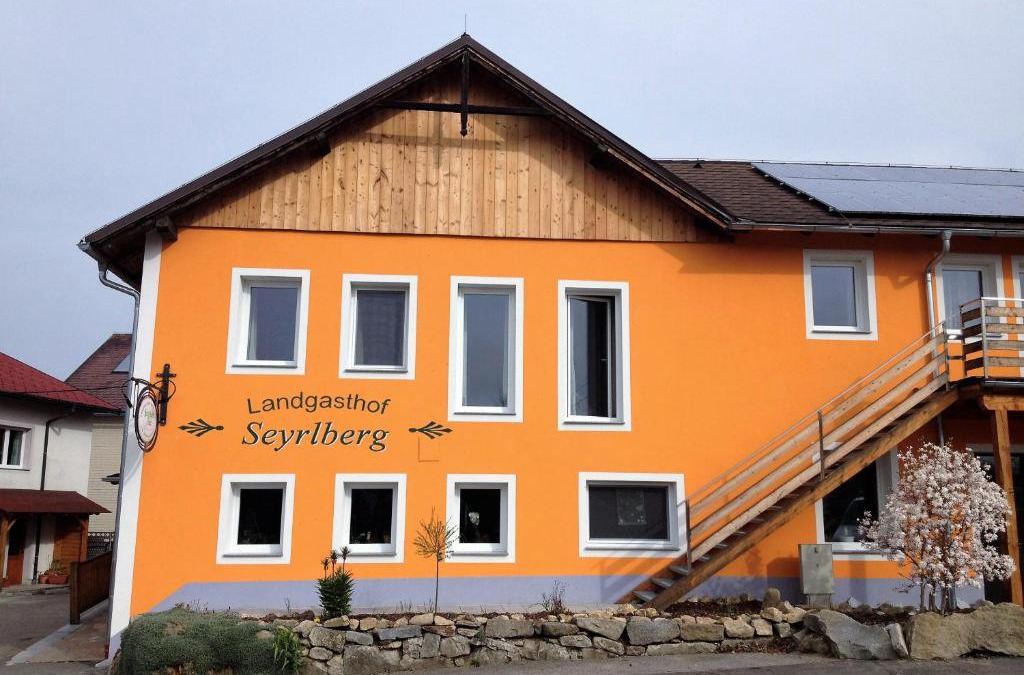 Reichenau im Muehlkreis Hotel | Landgasthof Seyrlberg