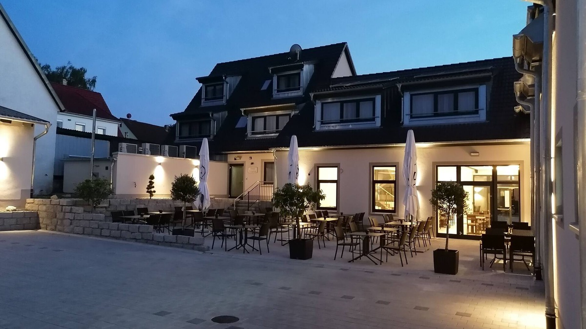 Adelsdorf Hotel | Landgasthof Niebler