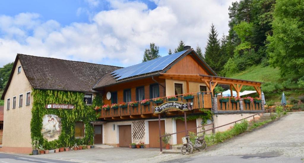 Etzelwang Hotel | Landgasthof Peterhof