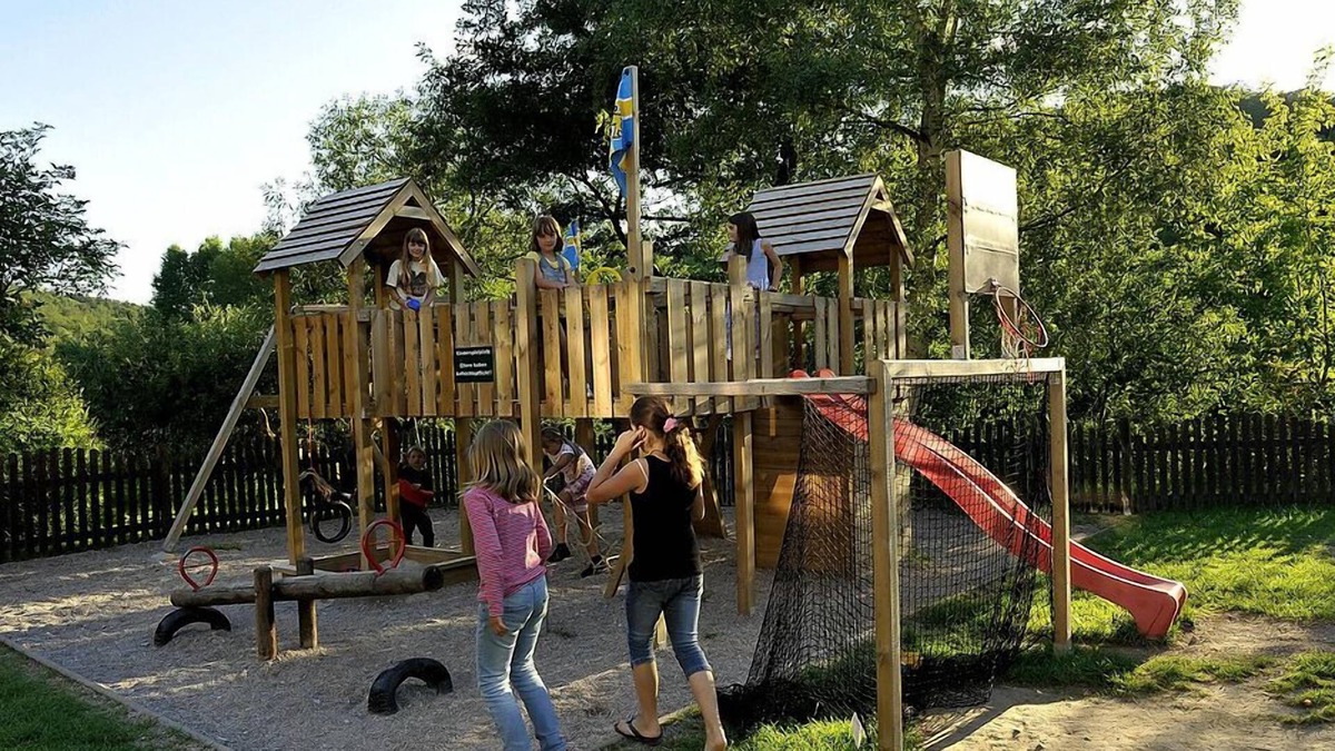 Frankenroda Hotel | Landgasthof Probstei Zella