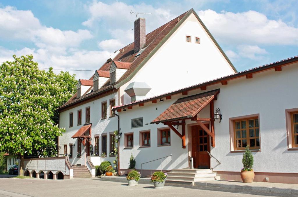 Weichering House | Landgasthof Vogelsang OHG