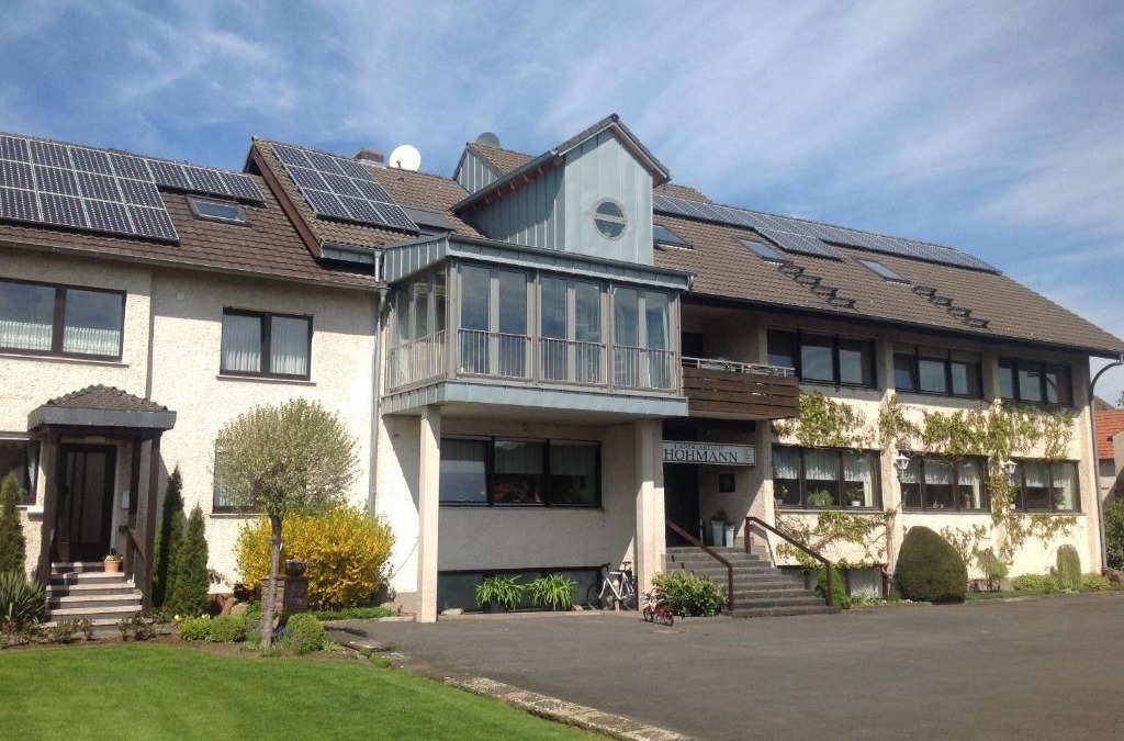 Huenfeld House | Landgasthof zum Wiesengrund
