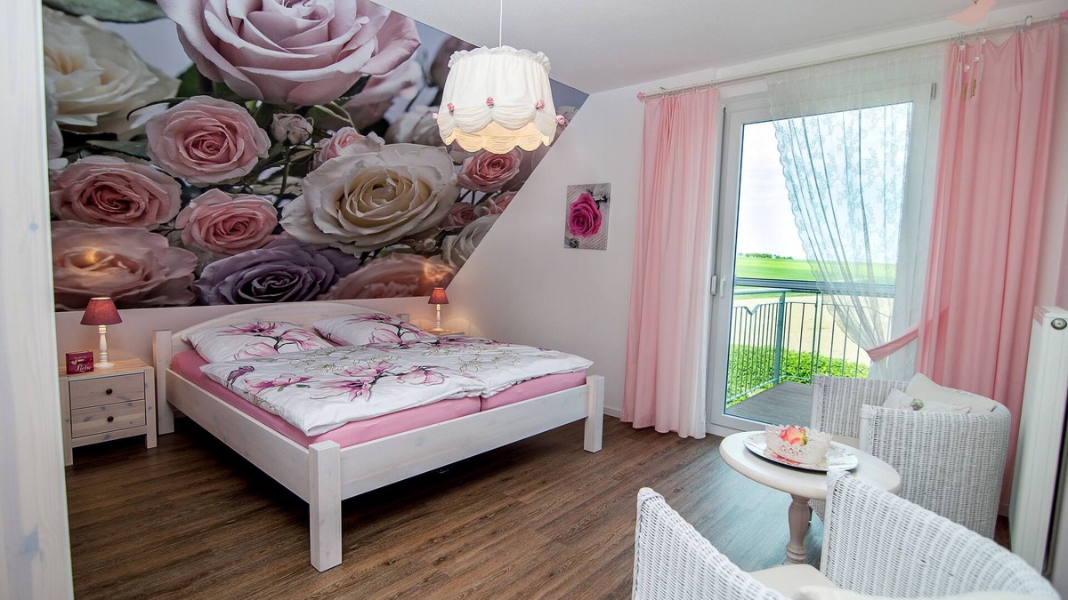 Rothenburg ob der Tauber Apartment | "landhaus Rothenburg"-modernes Haus in Freier Natur vor den Toren von Rothenburg