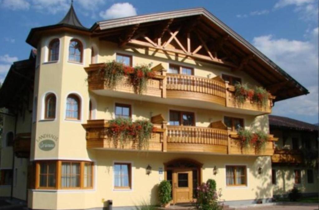 Wals Bed & Breakfast | Landhaus Grünau
