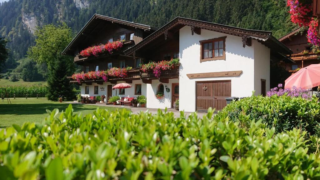 Burgstall House | Landhaus Gredler