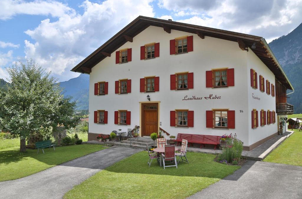 Elbigenalp Apartment | Landhaus Huber