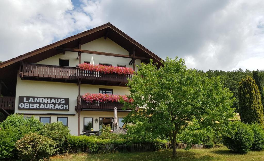 Oberaurach Hotel | Landhaus Oberaurach