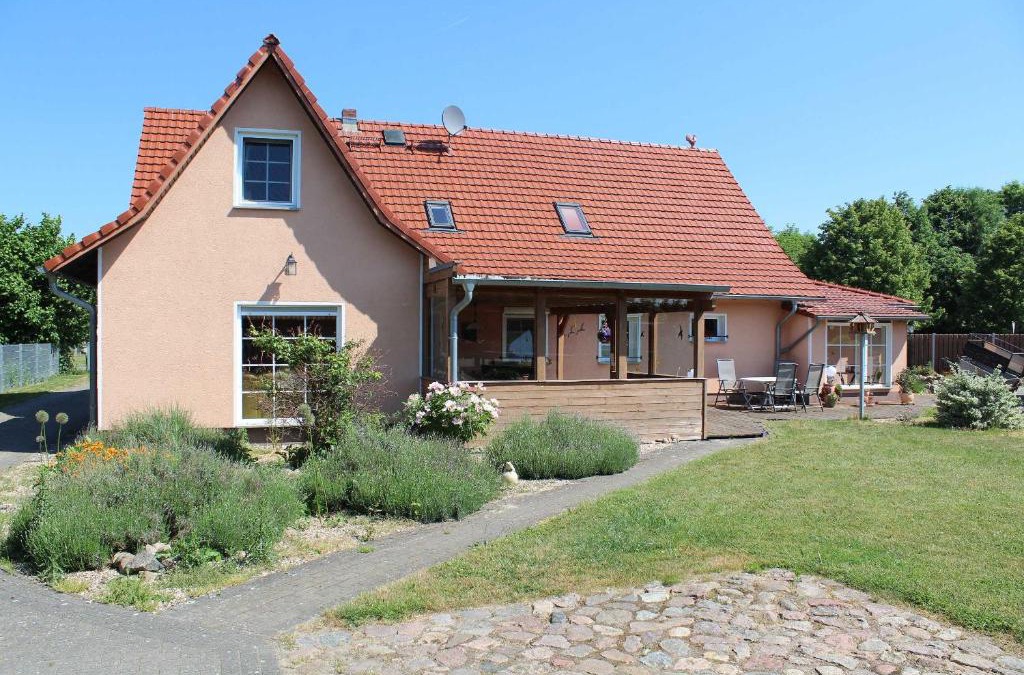 Loitz House | Landhaus Peene