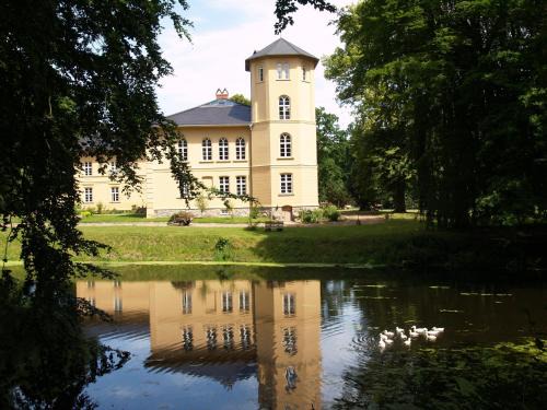 Kolzow Hotel | Landhaus Schloss Kölzow