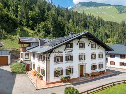Elbigenalp Apartment | Landhaus Schmidt