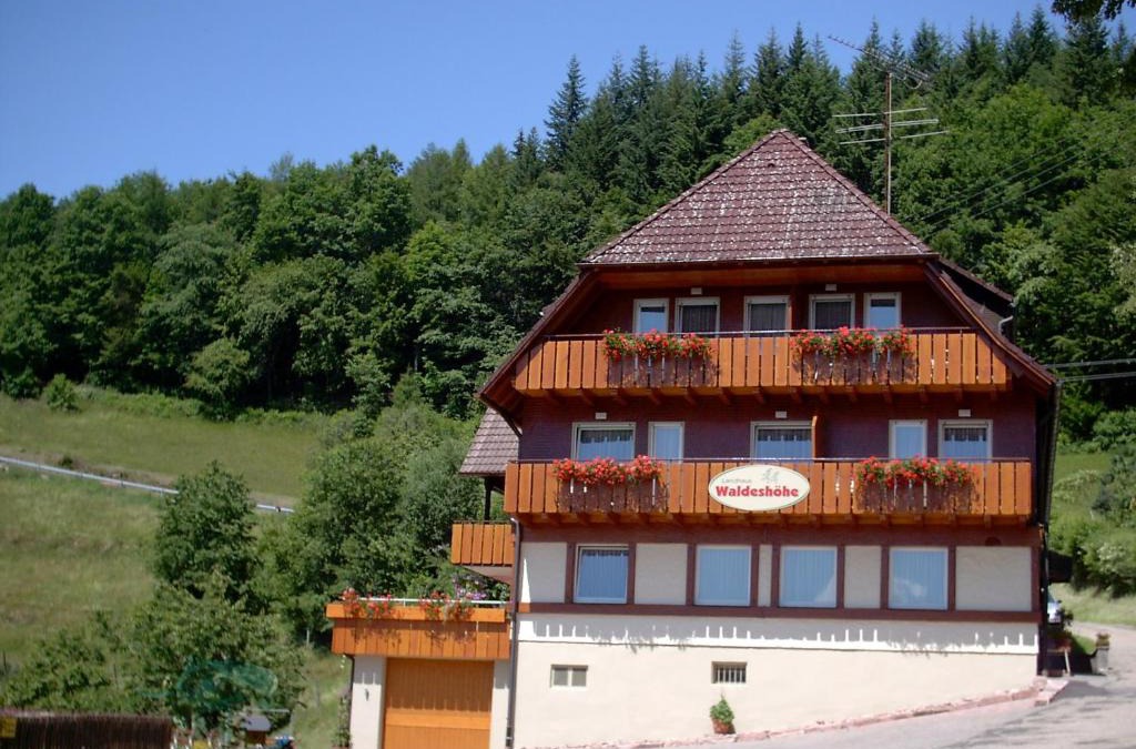 Huzenbach House | Landhaus Waldeshöhe
