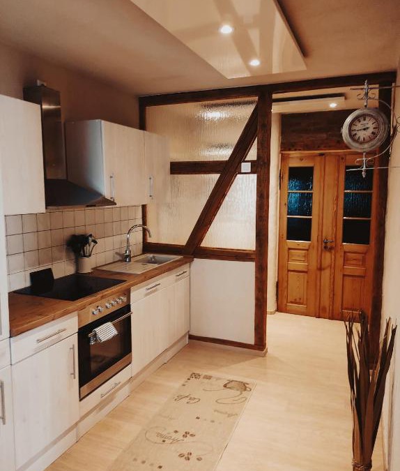 Bad Klosterlausnitz Apartment | Landhausstil-Familienferienwohnung Florentine