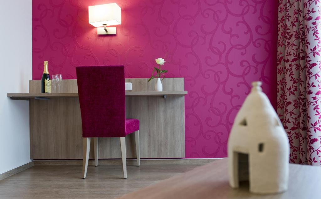 Flonheim Hotel | Landhotel im Klostereck Strubel-Roos