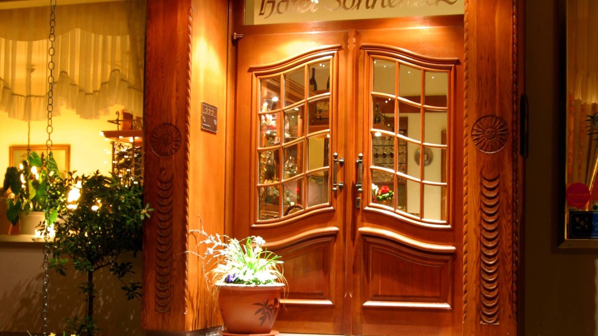 Breuna Hotel | Landhotel Sonneneck