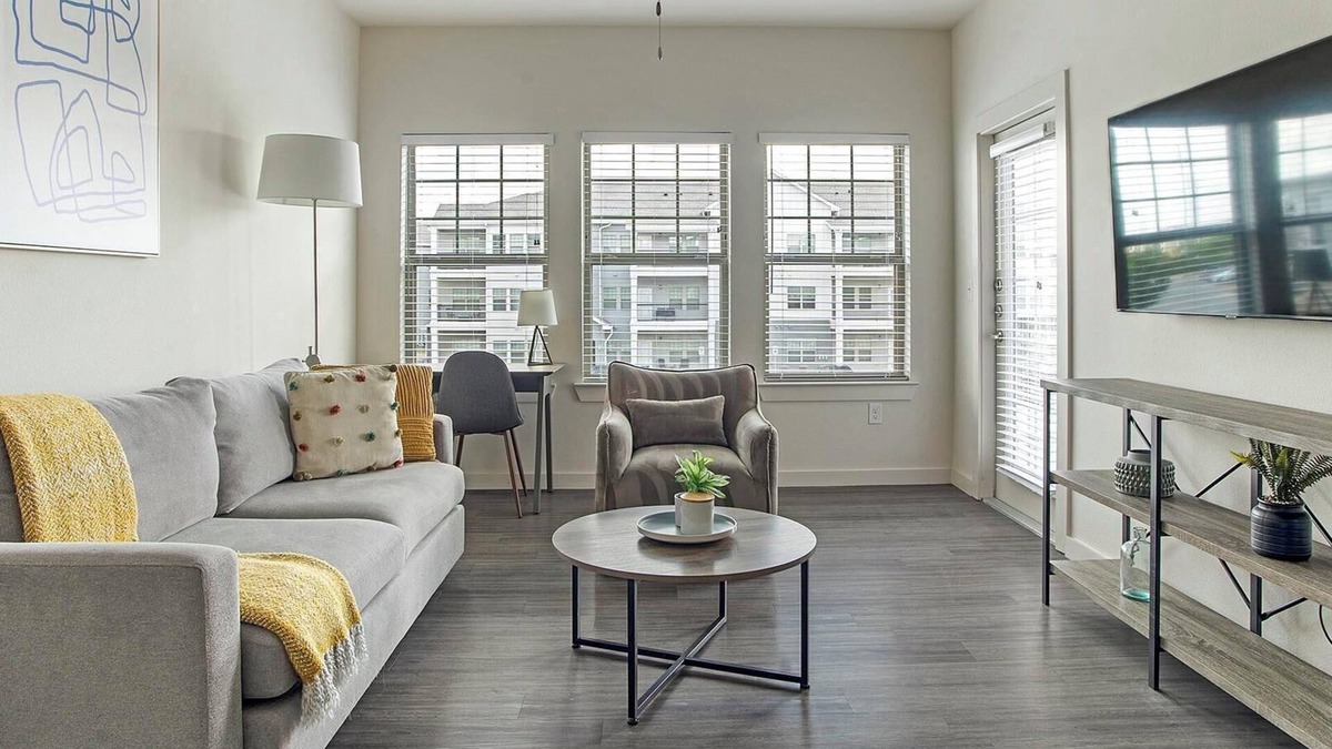River Ranch Apartment | Landing | Amazing 1BD, Pool, Clubhouse