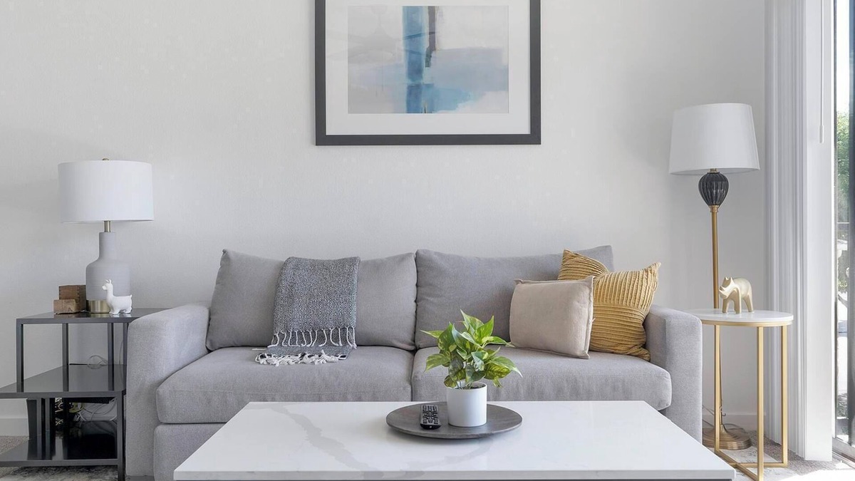 McNeil Apartment | Landing | Amazing 1BD, Gym, Pool