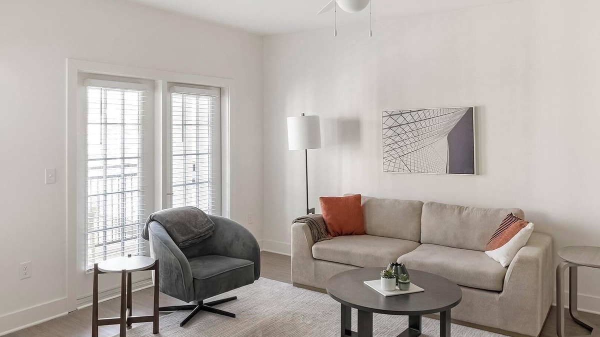 Athens Apartment | Landing | Amazing 1BD, Pool, Yoga Studio