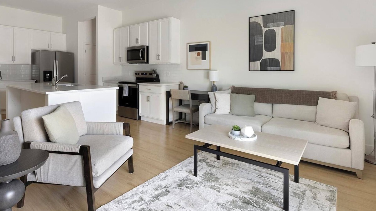 Casas Adobes Apartment | Landing | Amazing 2BD, Pool