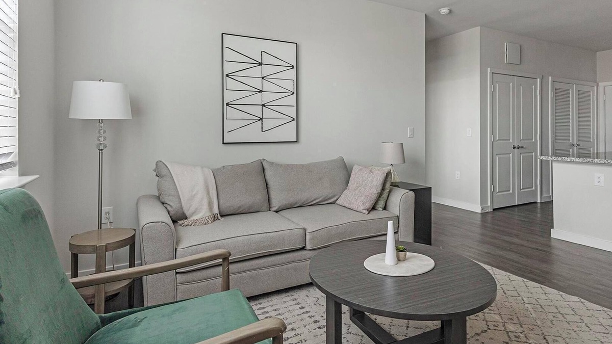 Spring Branch East Apartment | Landing | Amazing 2BD, Gym, Courtyard